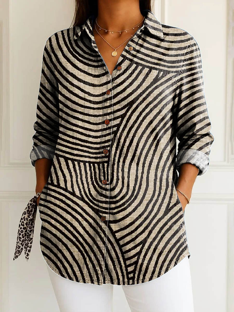 Ingrid - Spiralförmiges Streifenhemd